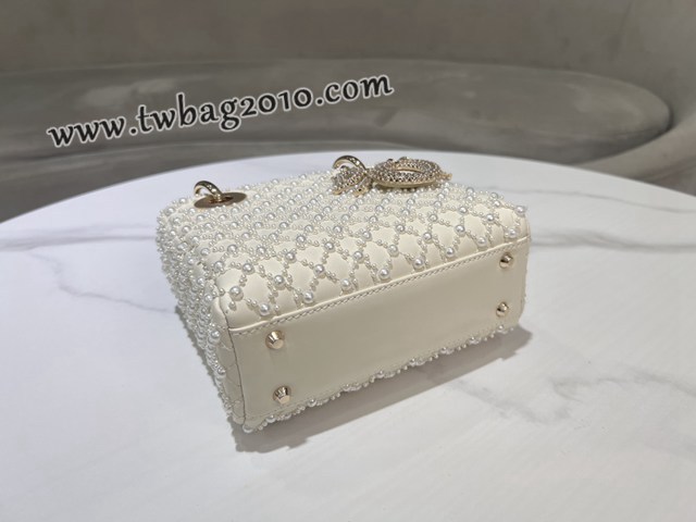 Dior专柜新款Lady女包迪奥高仿原单Lady三格刺绣半颗珍珠手提肩背女包 djfk1263
